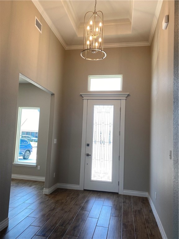 15402 Dyna St Property Photo 2