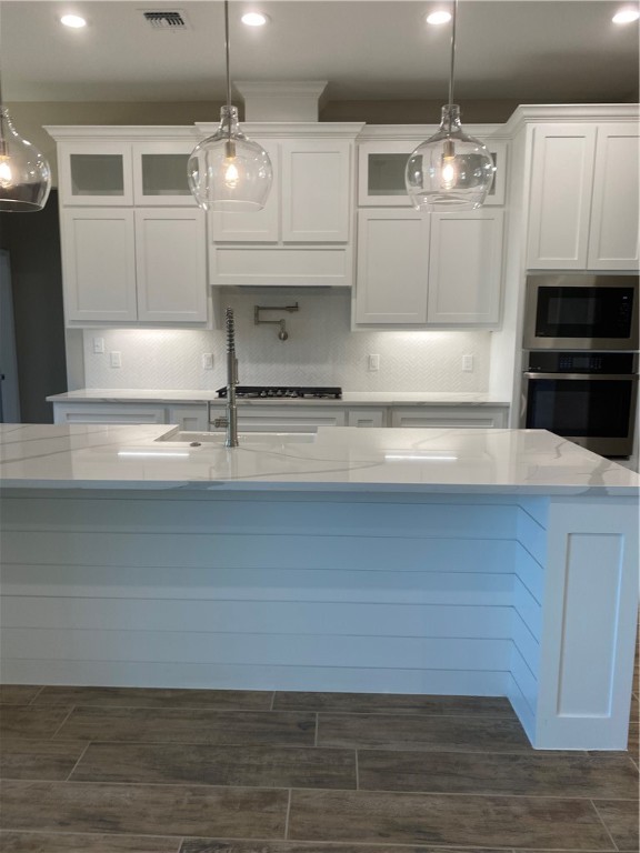 15402 Dyna St Property Photo 9