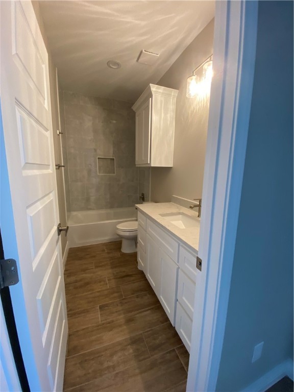 15402 Dyna St Property Photo 27