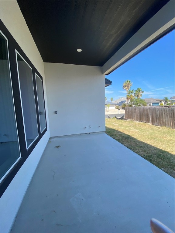 15402 Dyna St Property Photo 37