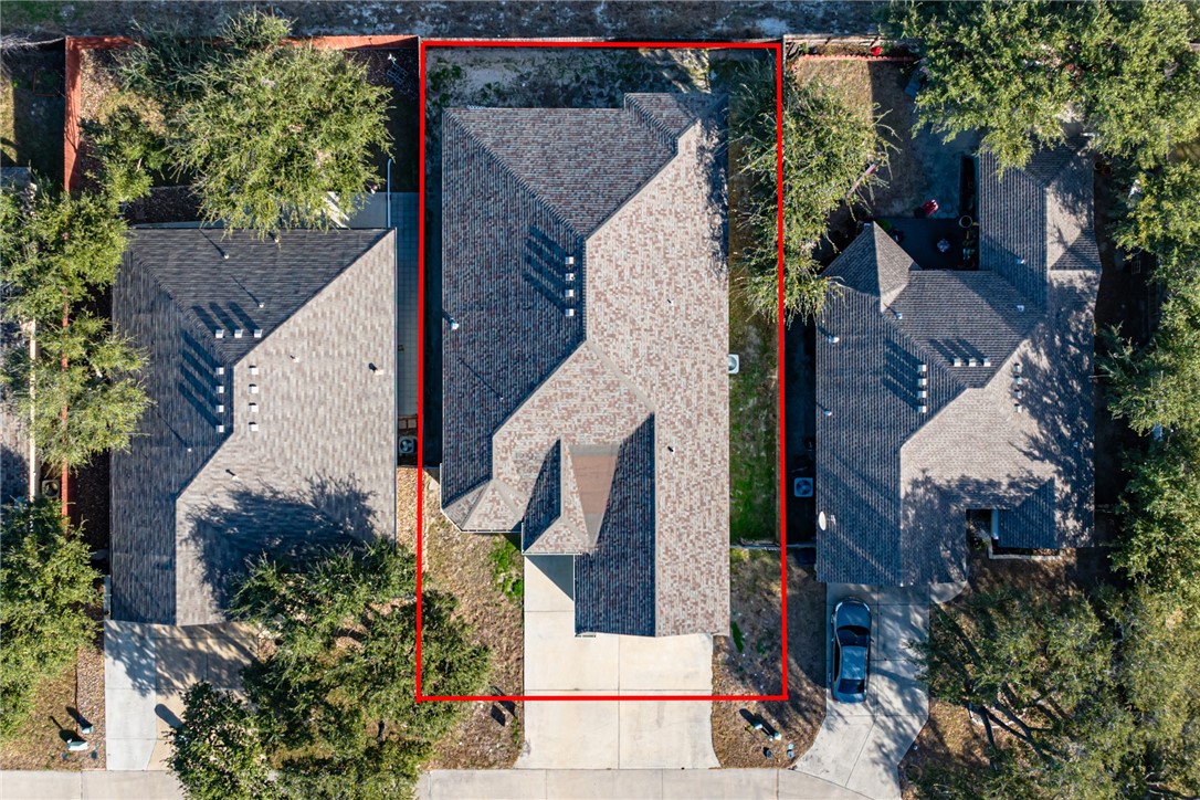 120 Sandollar Property Photo 3