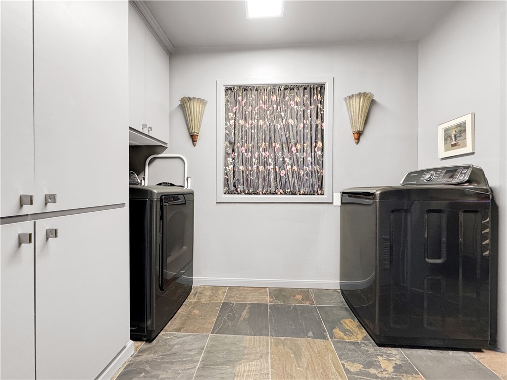 130 Alta Plaza Property Photo 35