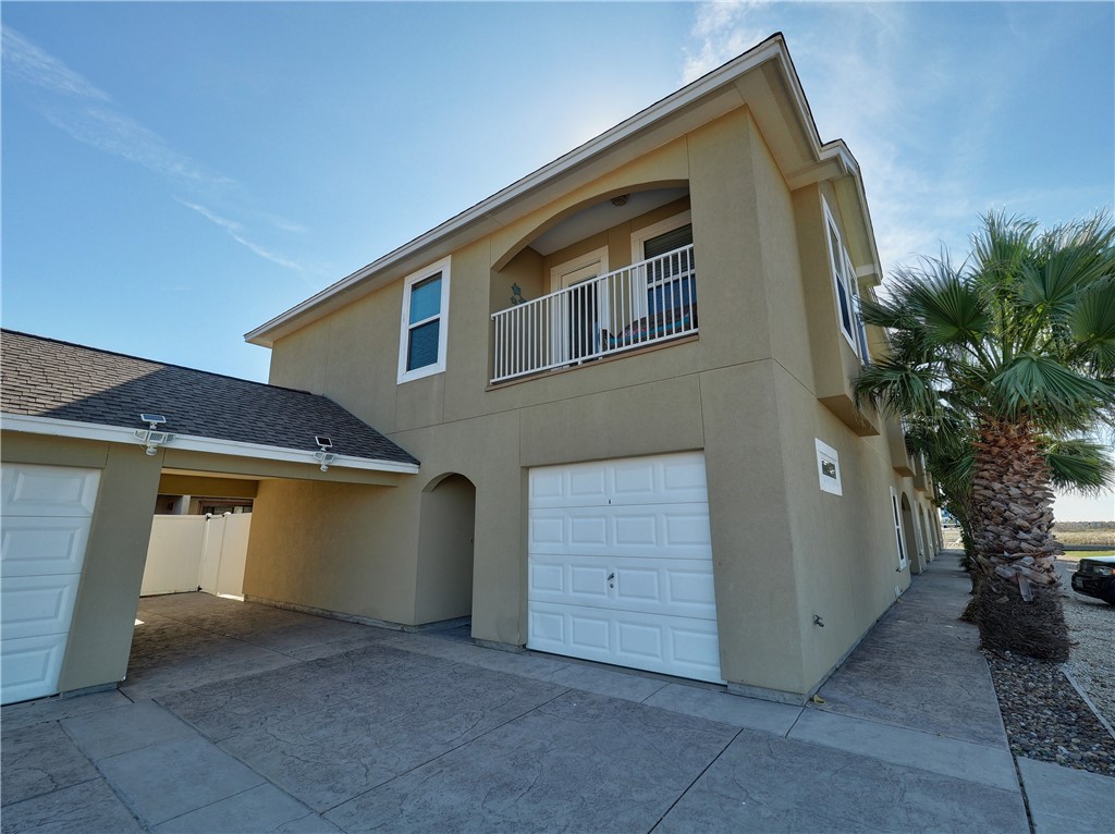 14869 Granada Dr A Property Photo 1
