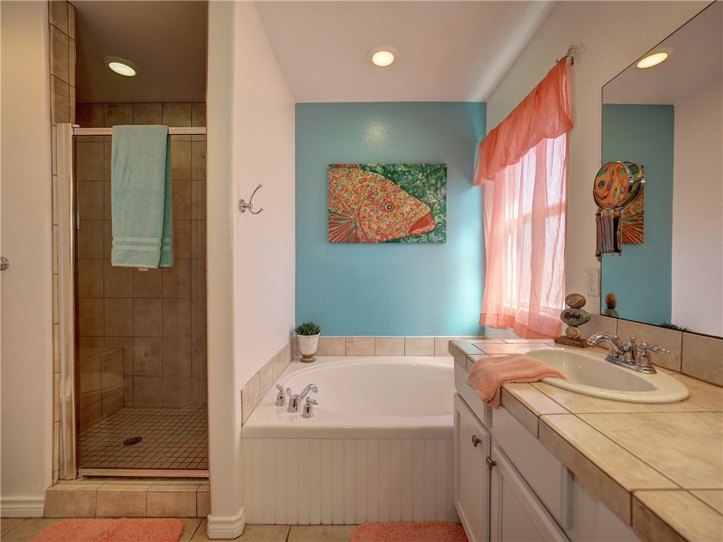 14869 Granada Dr A Property Photo 17