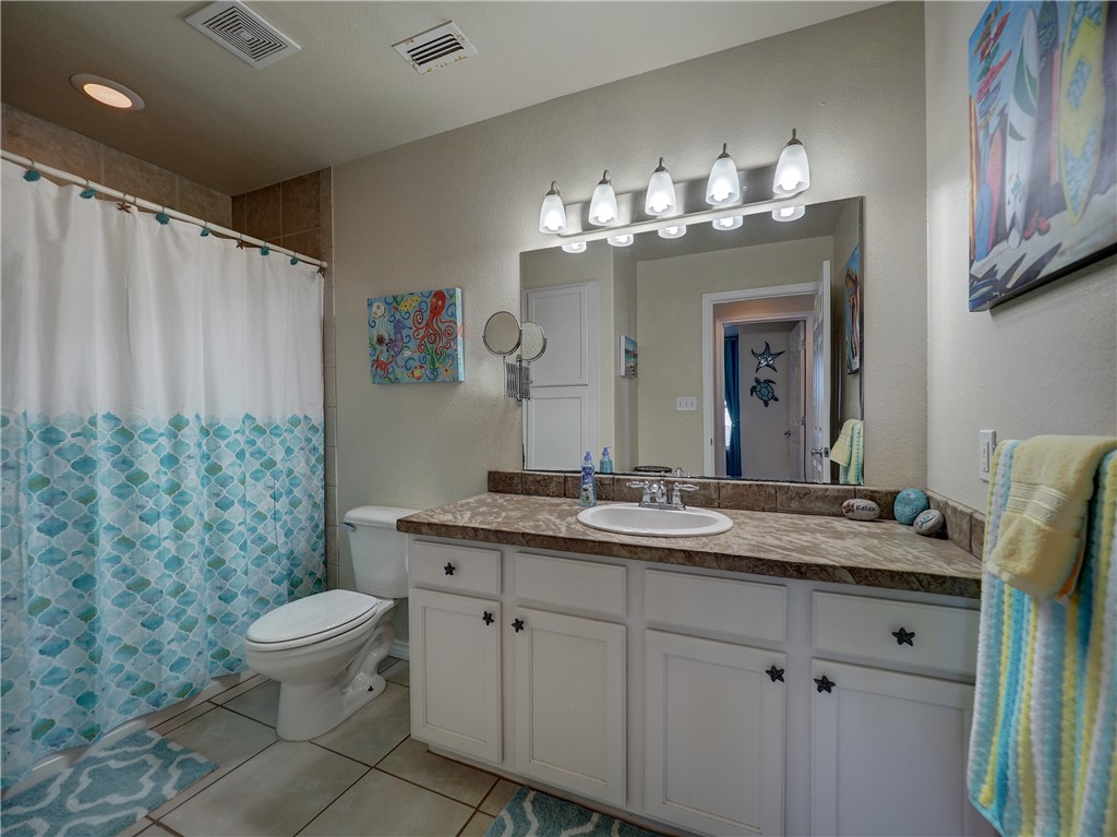 14869 Granada Dr A Property Photo 21