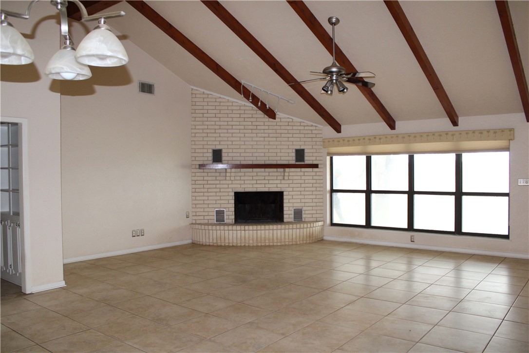 24417 County Road 380 Property Photo 3