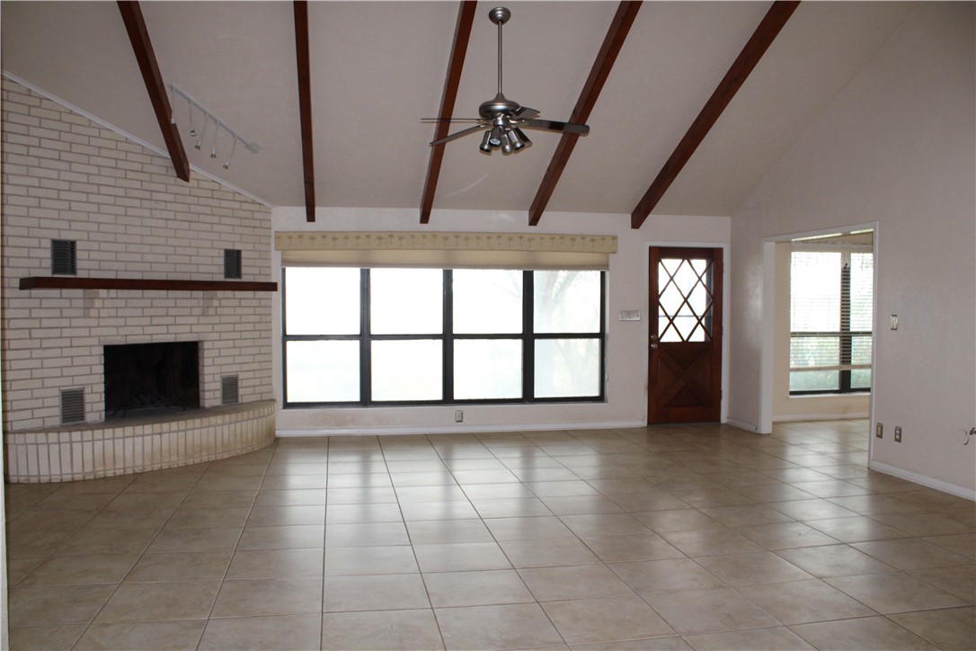 24417 County Road 380 Property Photo 4