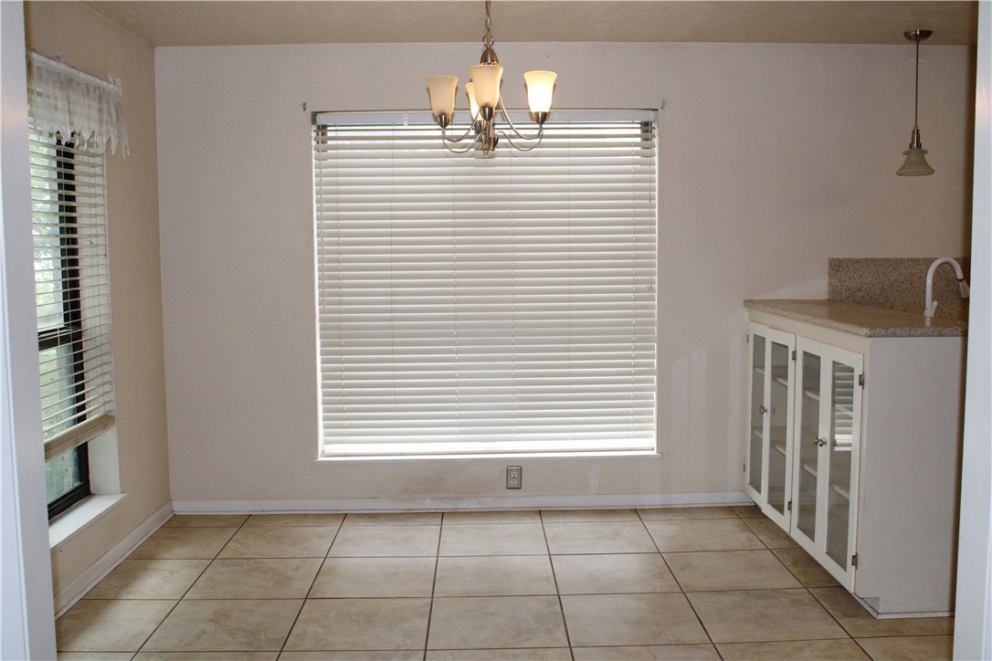24417 County Road 380 Property Photo 6
