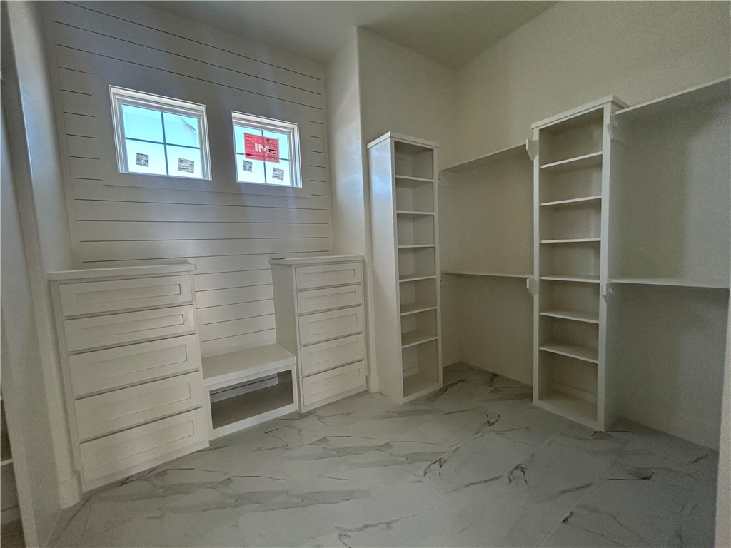 1053 North Isle Dr Property Photo 25