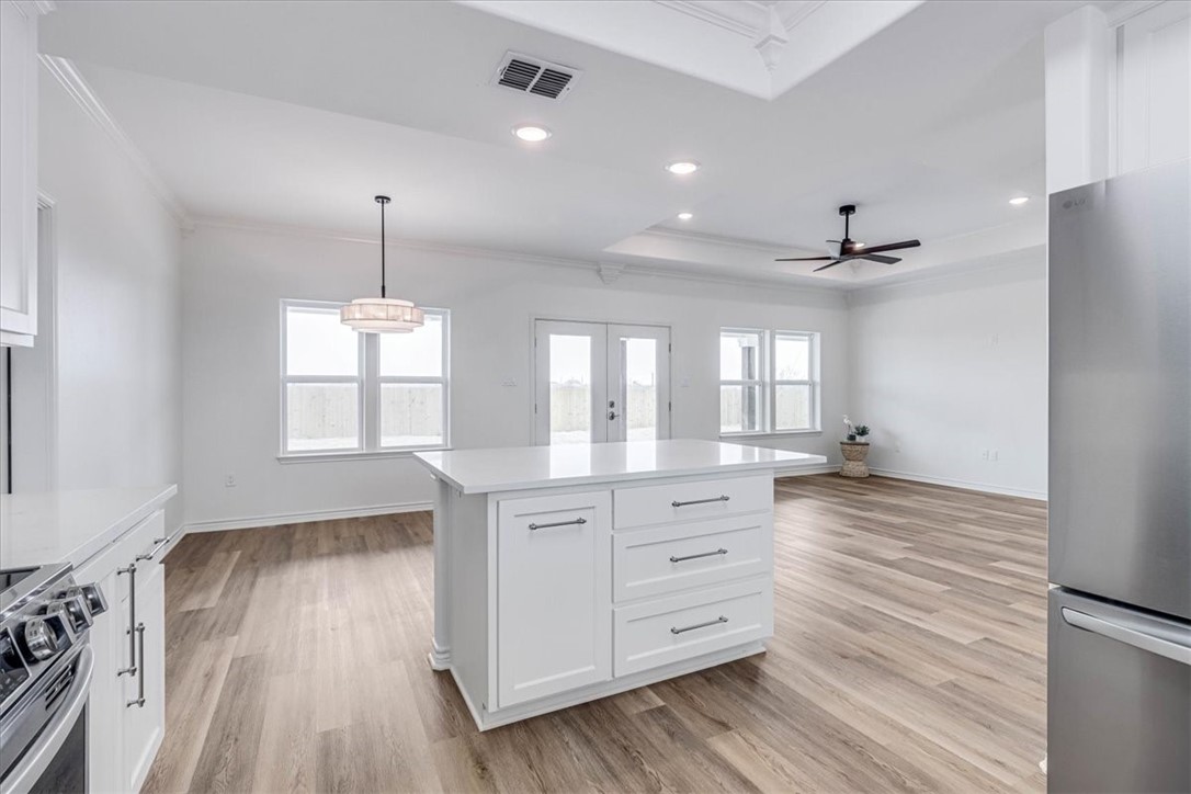 110 Salt Lake Property Photo 4