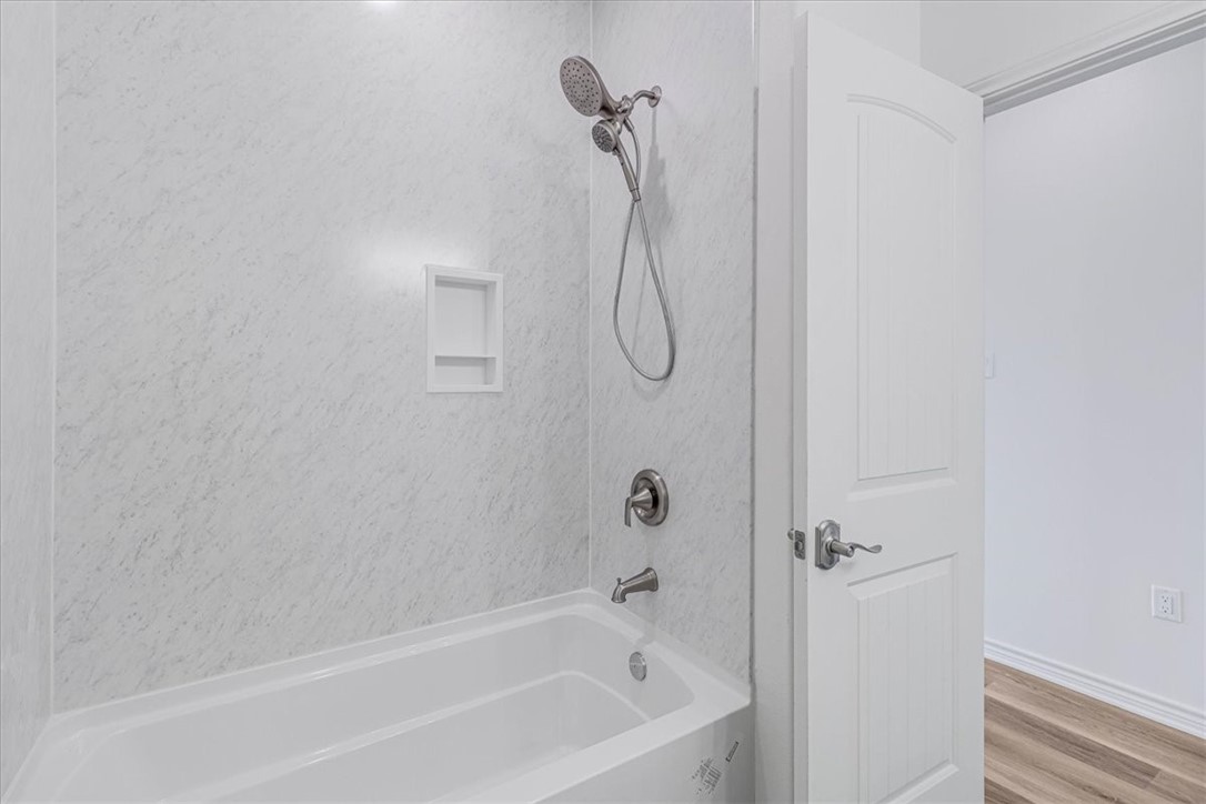110 Salt Lake Property Photo 24