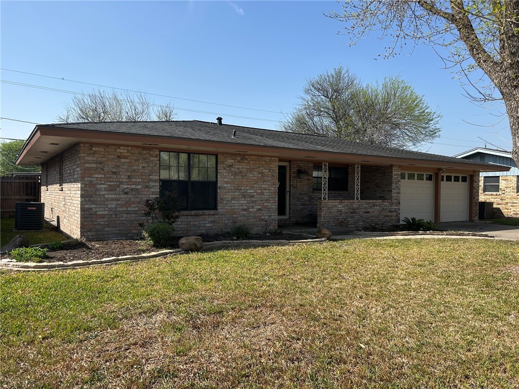 2011 Louisiana Property Photo 2