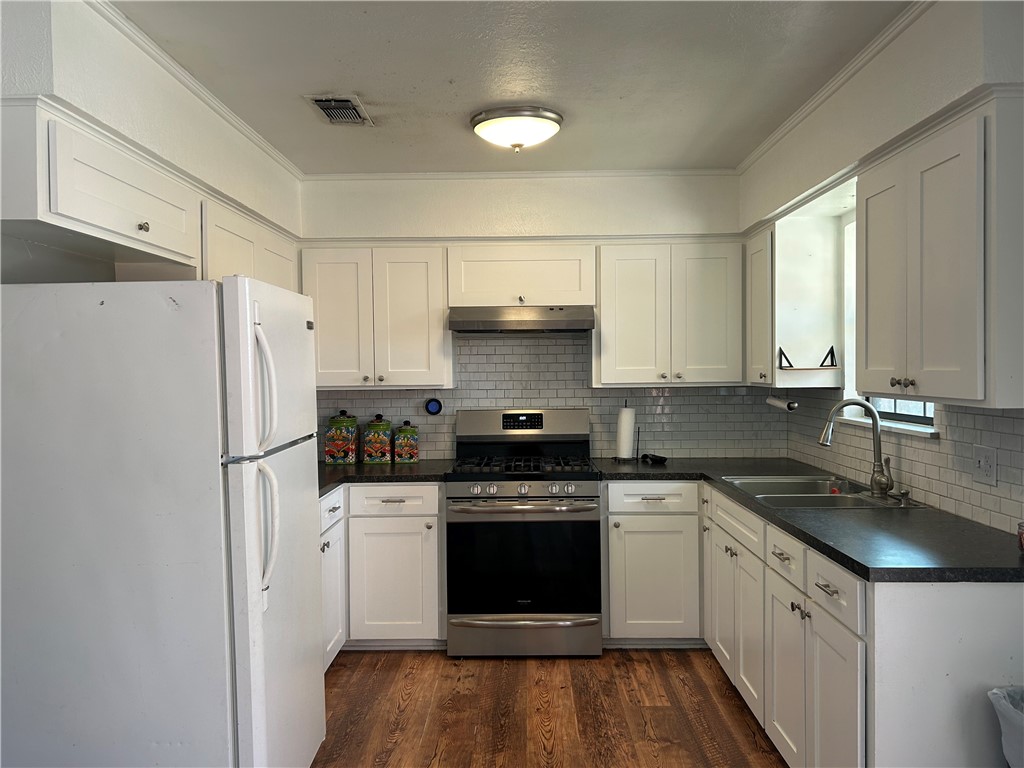 2011 Louisiana Property Photo 5
