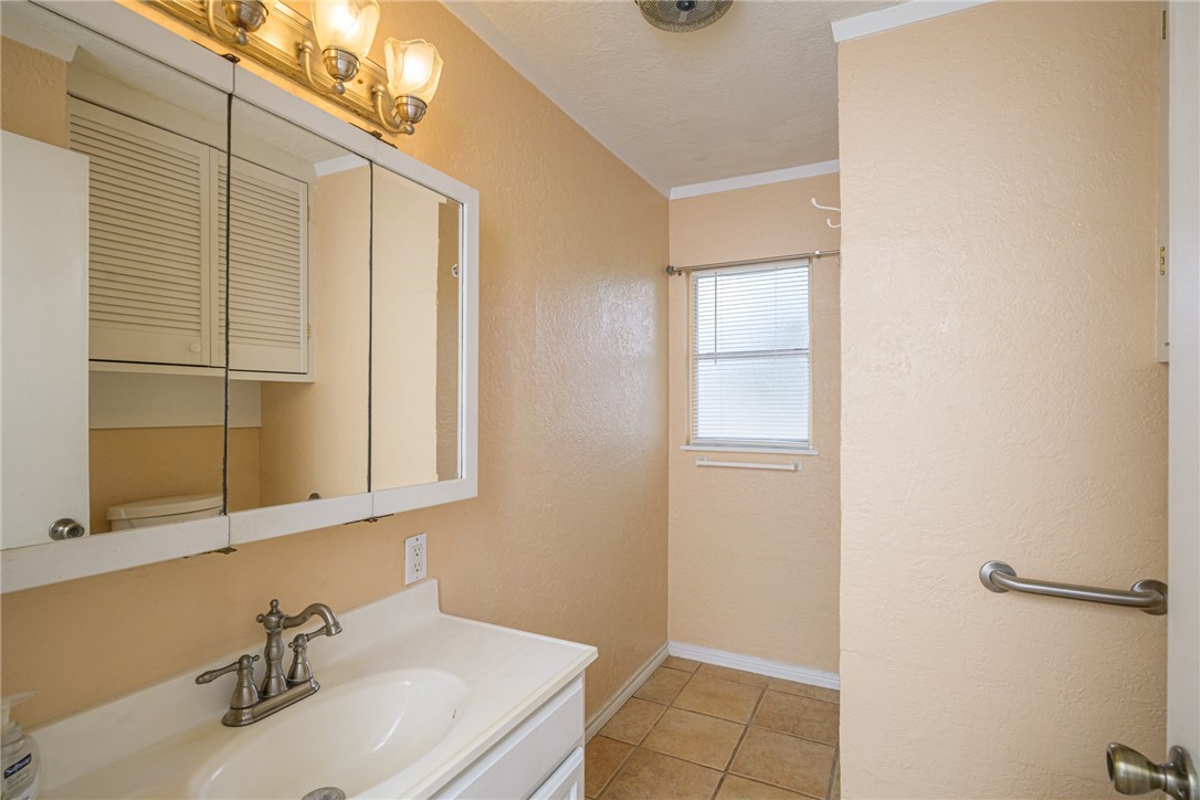 449 Desota Dr Property Photo 31