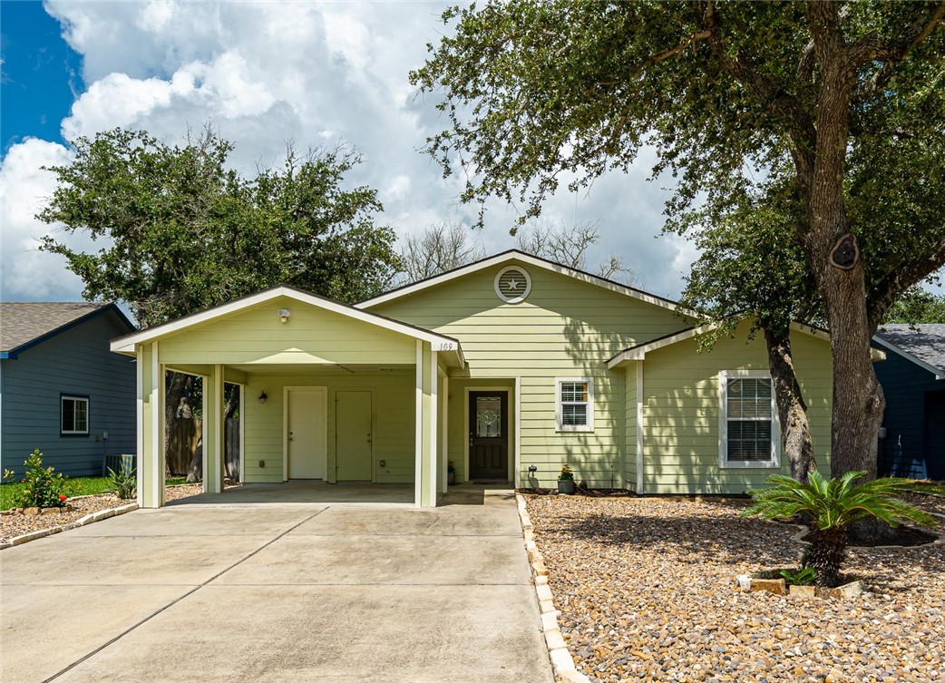 109 Breezy Property Photo 1