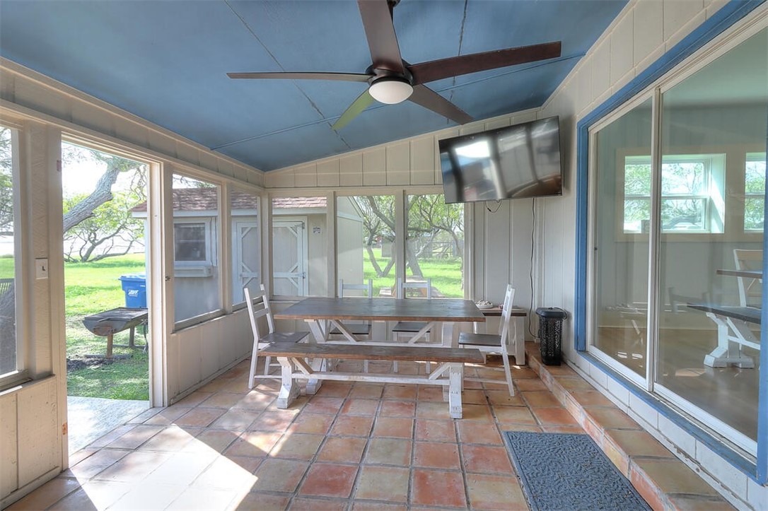 1010 First St Property Photo 11
