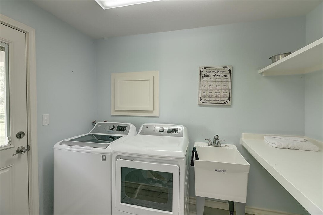 1010 First St Property Photo 23