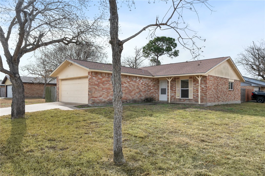 2381 Mesquite Property Photo 2