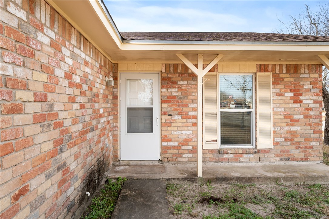 2381 Mesquite Property Photo 3