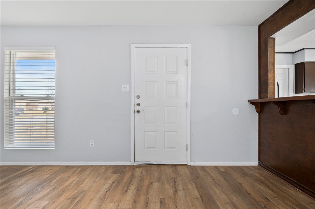 2381 Mesquite Property Photo 4