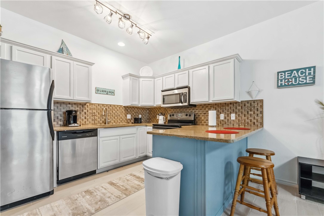 15209 S Padre Island Dr Property Photo 6