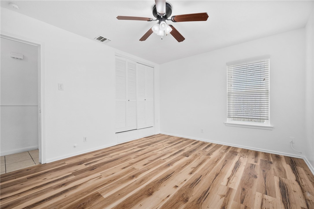 2427 Avenue C Property Photo 17