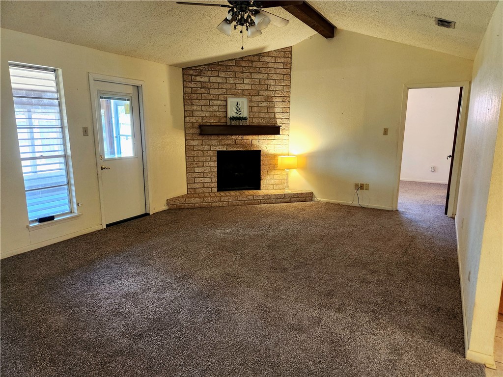 5845 Crestmore Dr Property Photo 2
