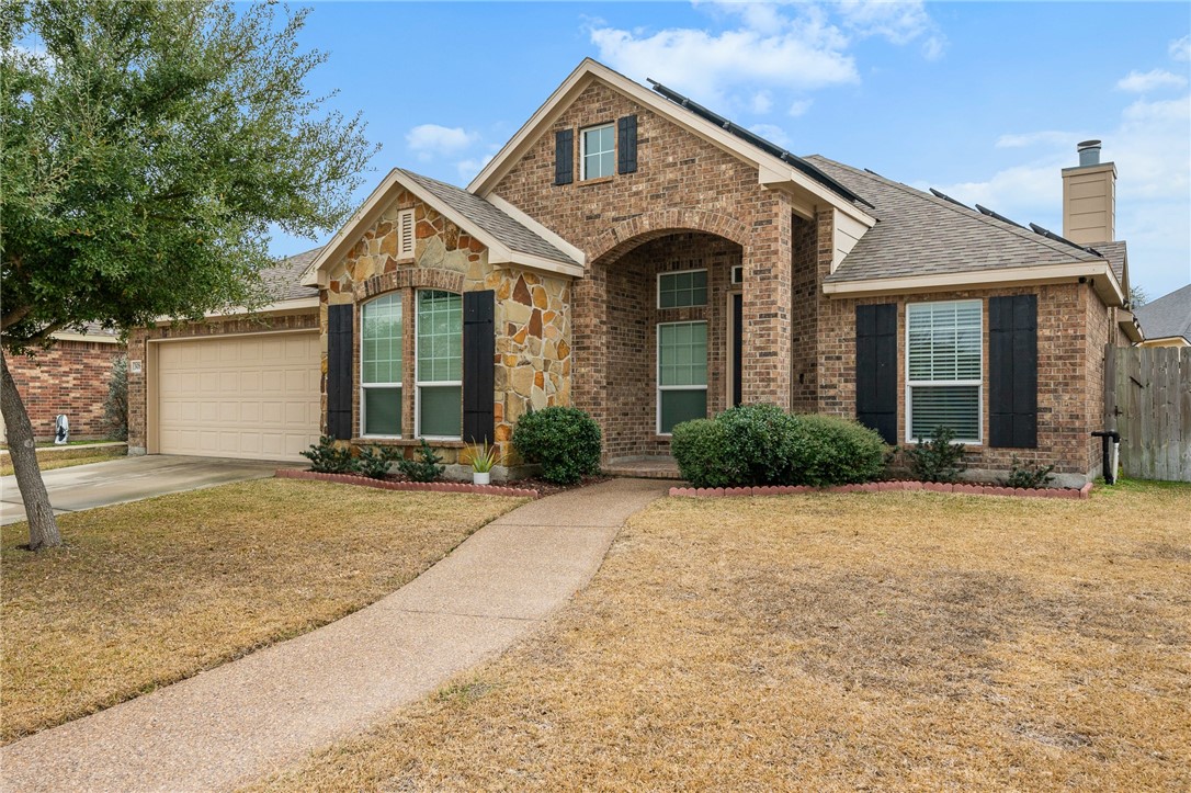 308 Erie Property Photo 1