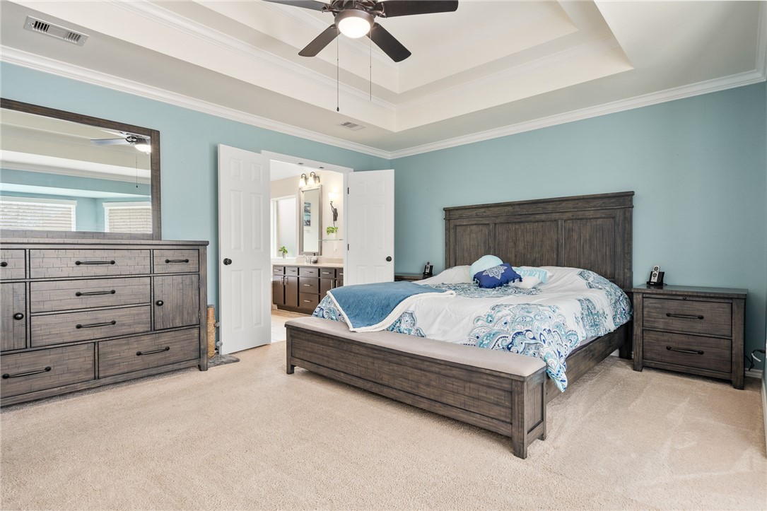 308 Erie Property Photo 20