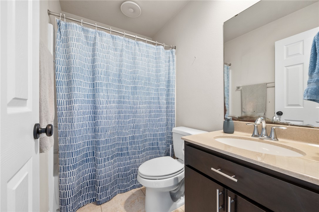 308 Erie Property Photo 32