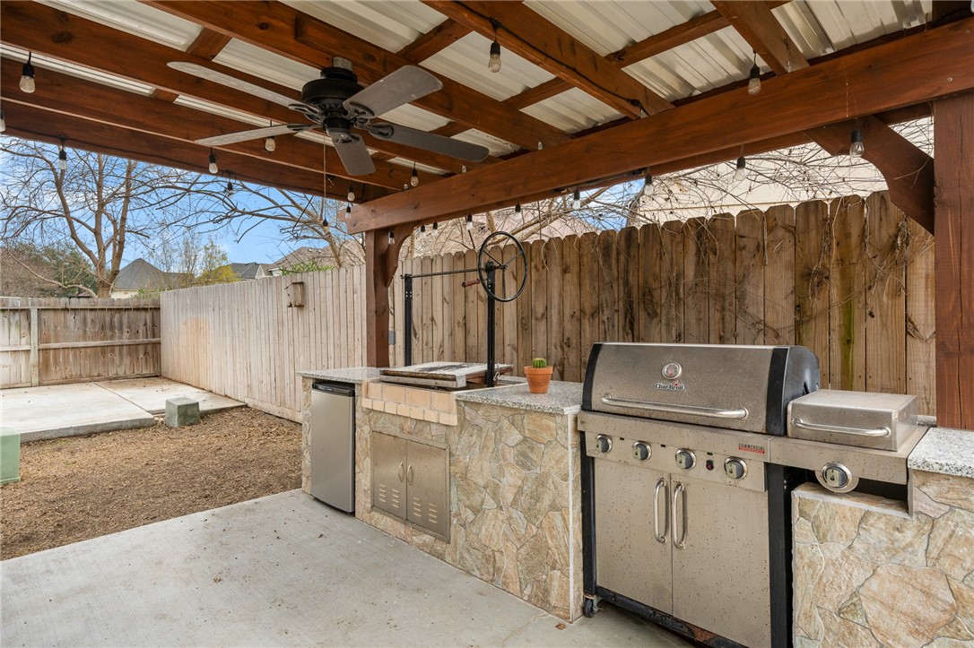 308 Erie Property Photo 35
