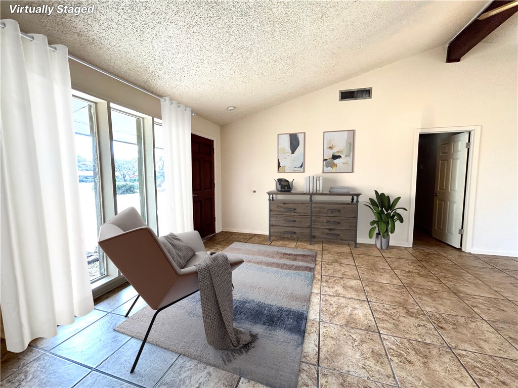 1107 Orion Dr Property Photo 5