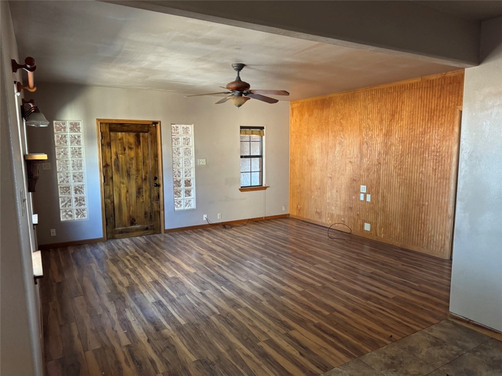 672 S County Road 1070 Property Photo 15