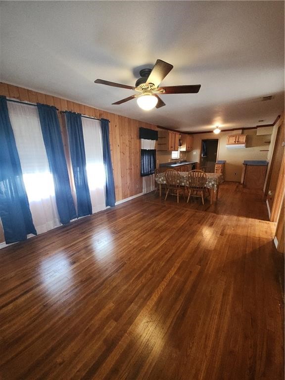 518 W A Ave Property Photo 6