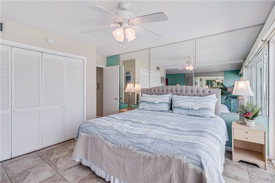 14810 Windward Dr 302 Property Photo 21