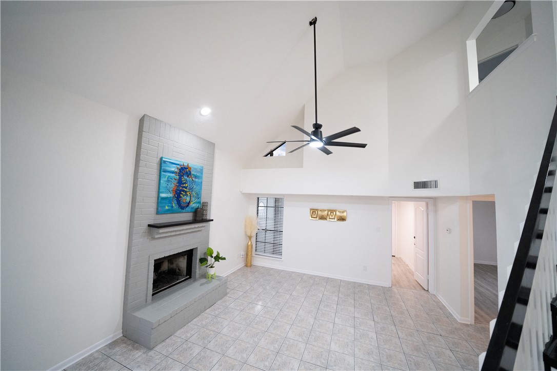 3102 Southern Sun Dr Property Photo 4