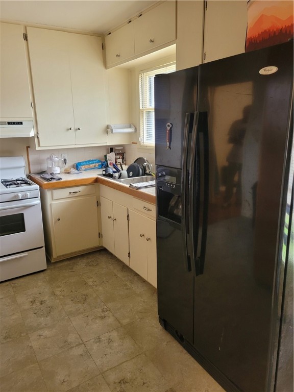 1109 Prince Dr Property Photo 8