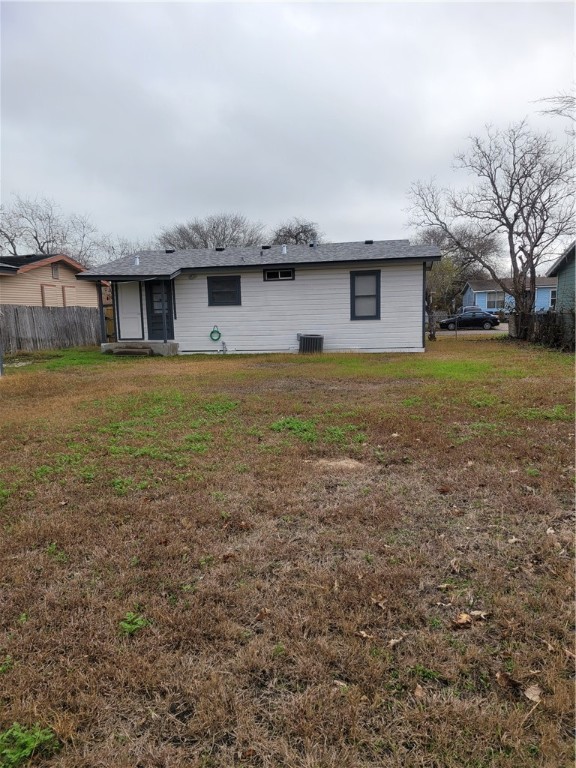 1109 Prince Dr Property Photo 20