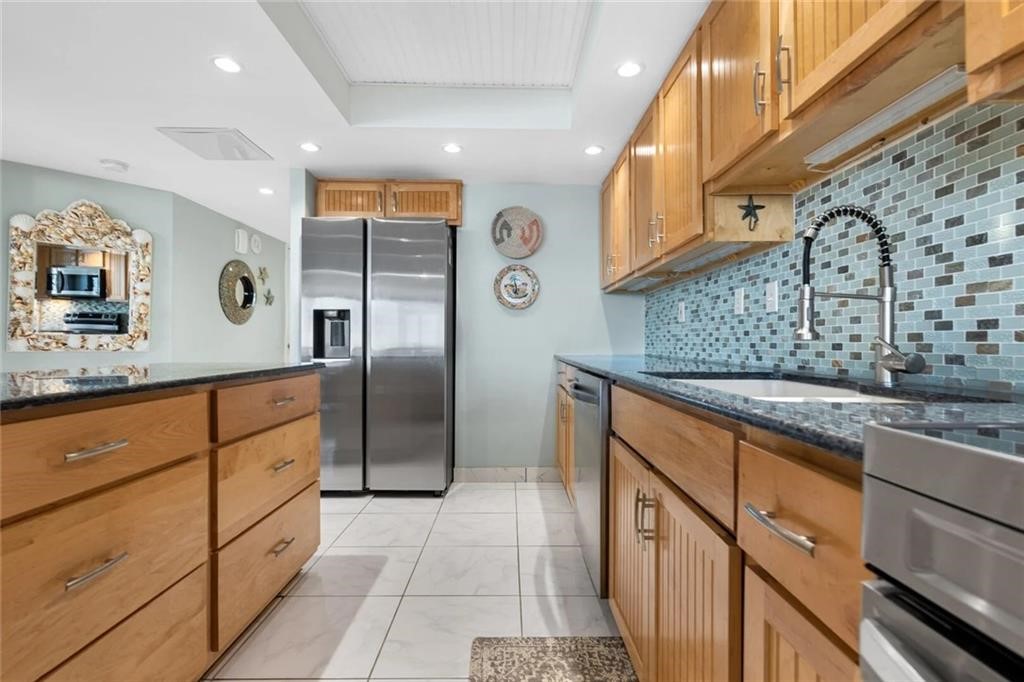 6649 Seacomber 310 Property Photo 18