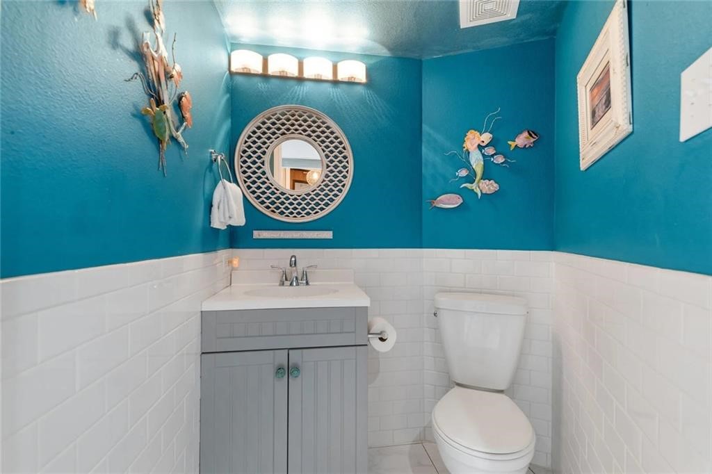 6649 Seacomber 310 Property Photo 21