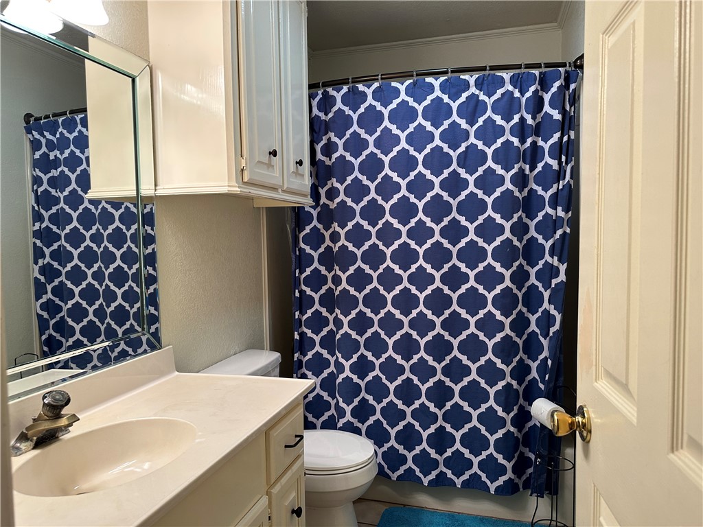 7421 Lake Neuchatel Dr Property Photo 10