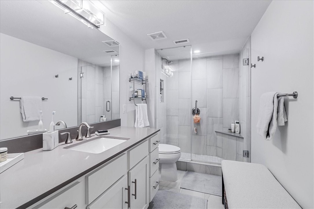 1000 N Station St 311 Property Photo 31