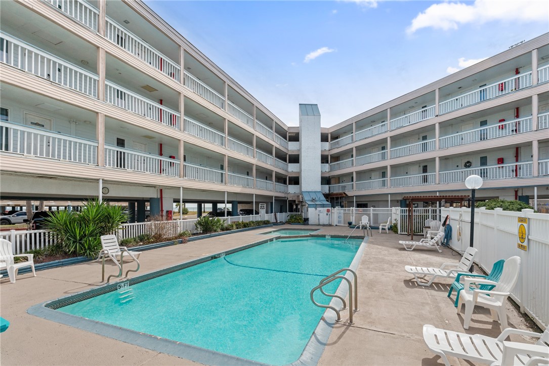 3938 Surfside Blvd 1240 Property Photo 14