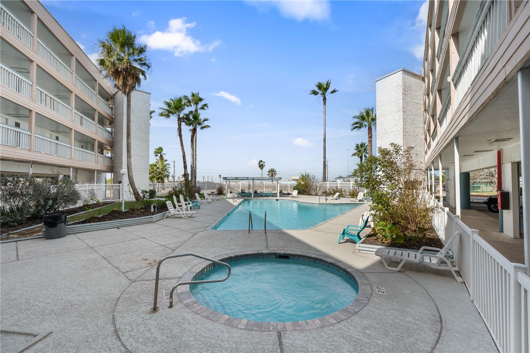 3938 Surfside Blvd 1240 Property Photo 19