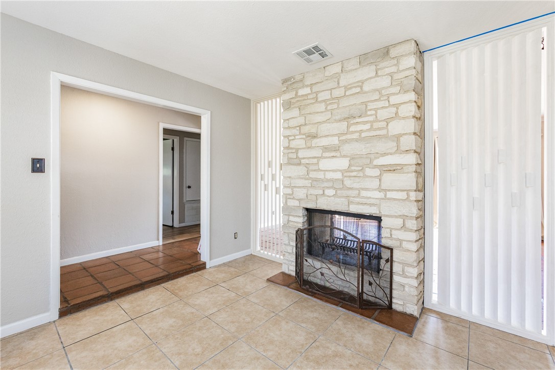 3935 Monta Dr Property Photo 5