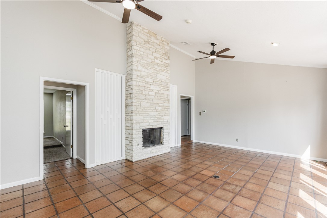 3935 Monta Dr Property Photo 17