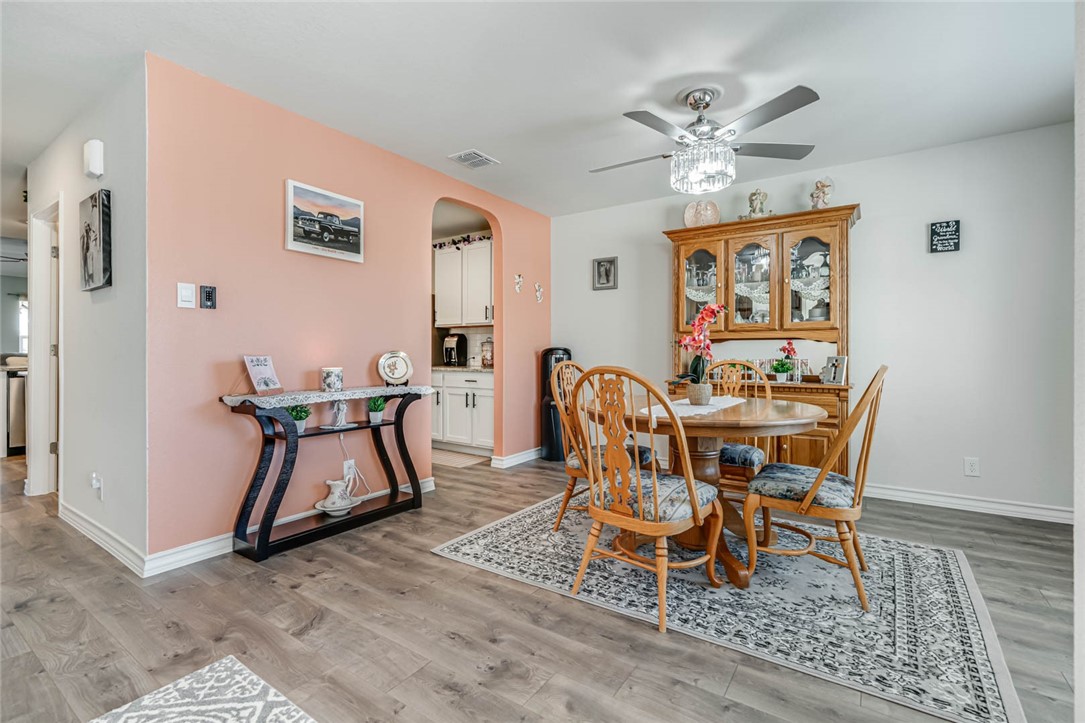 4704 Paluxy Trail Property Photo 6