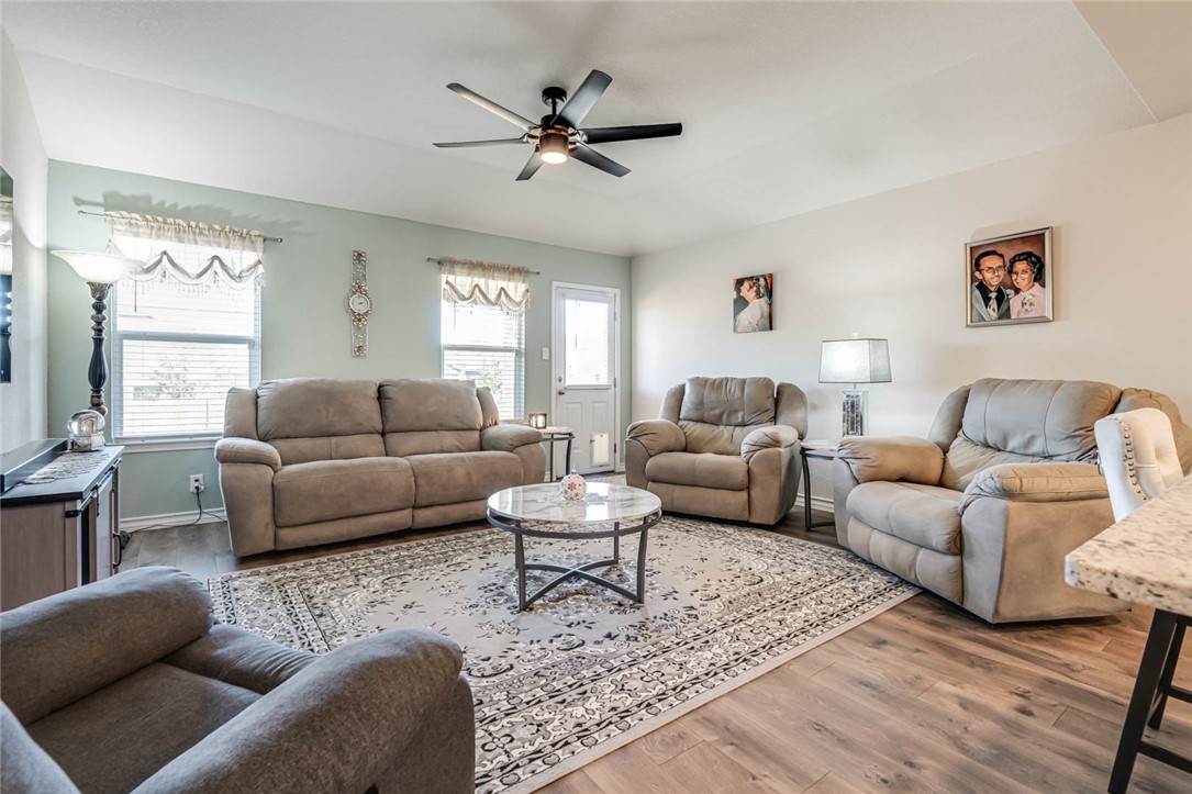 4704 Paluxy Trail Property Photo 14