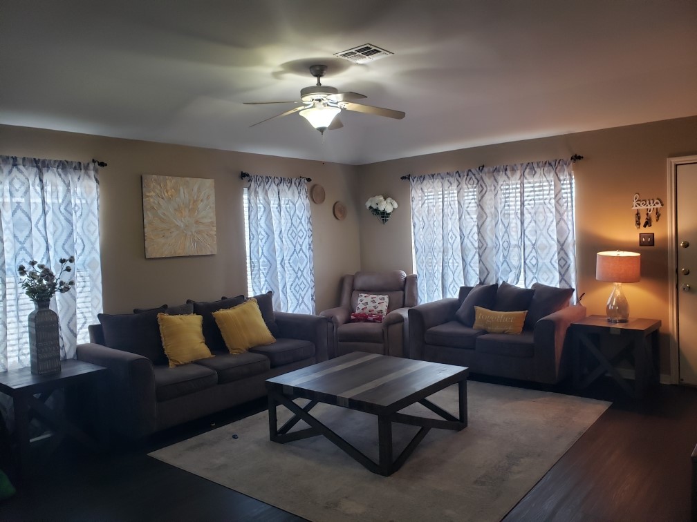 2016 Westwood Dr Property Photo 12