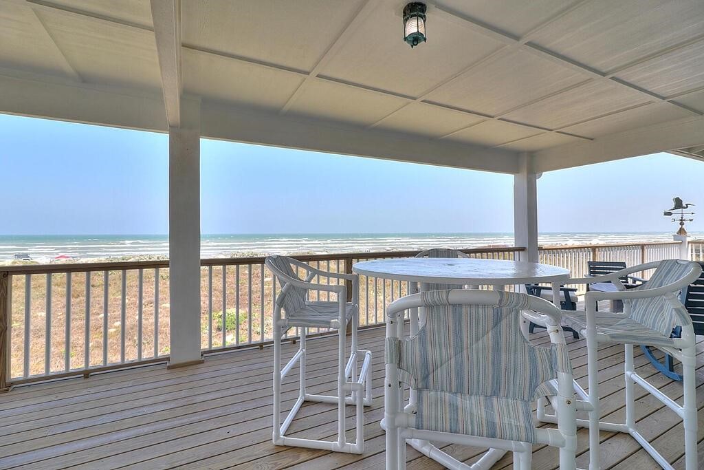 279 Beachwalk Property Photo 6